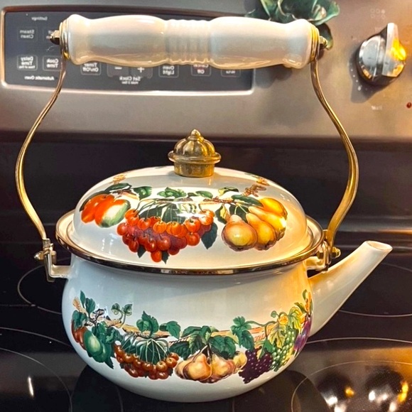 TEA KETTLE POT FRUIT ENAMEL WATER KETTLE CERAMIC BRASS HANDLE ANTIQUE VINTAGE - Picture 2 of 5